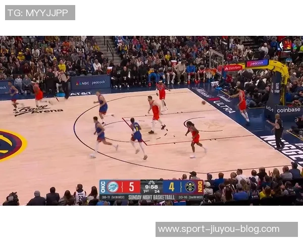 约基奇底线运球转身秀技艺精妙甩传助攻令人惊叹